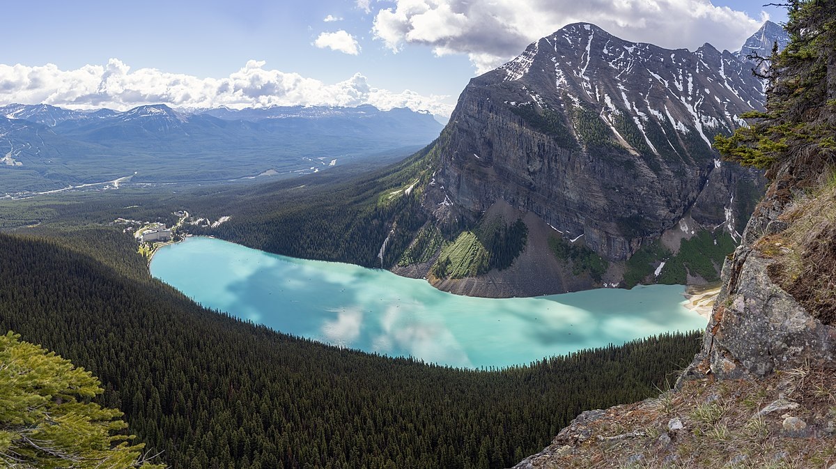 Lake_Louise