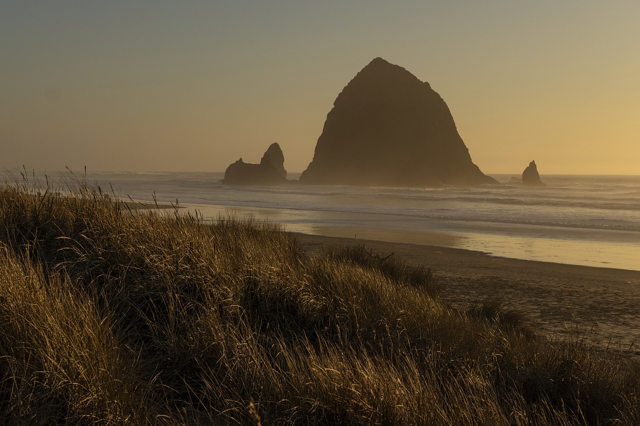Cannon_Beach