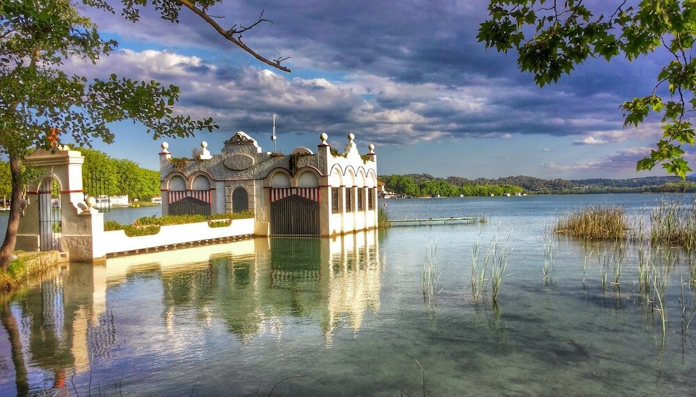 Banyoles