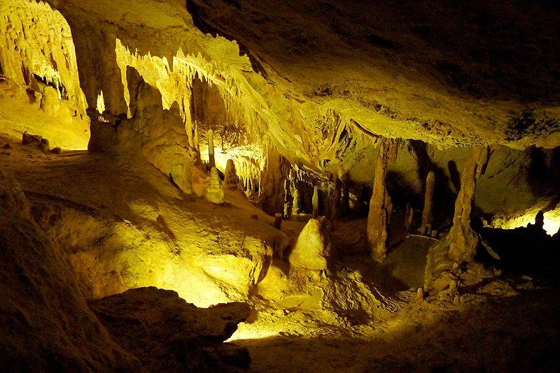 Cueva_de_Can_Marçà