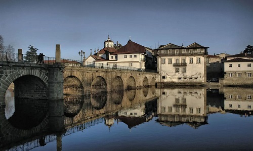Chaves
